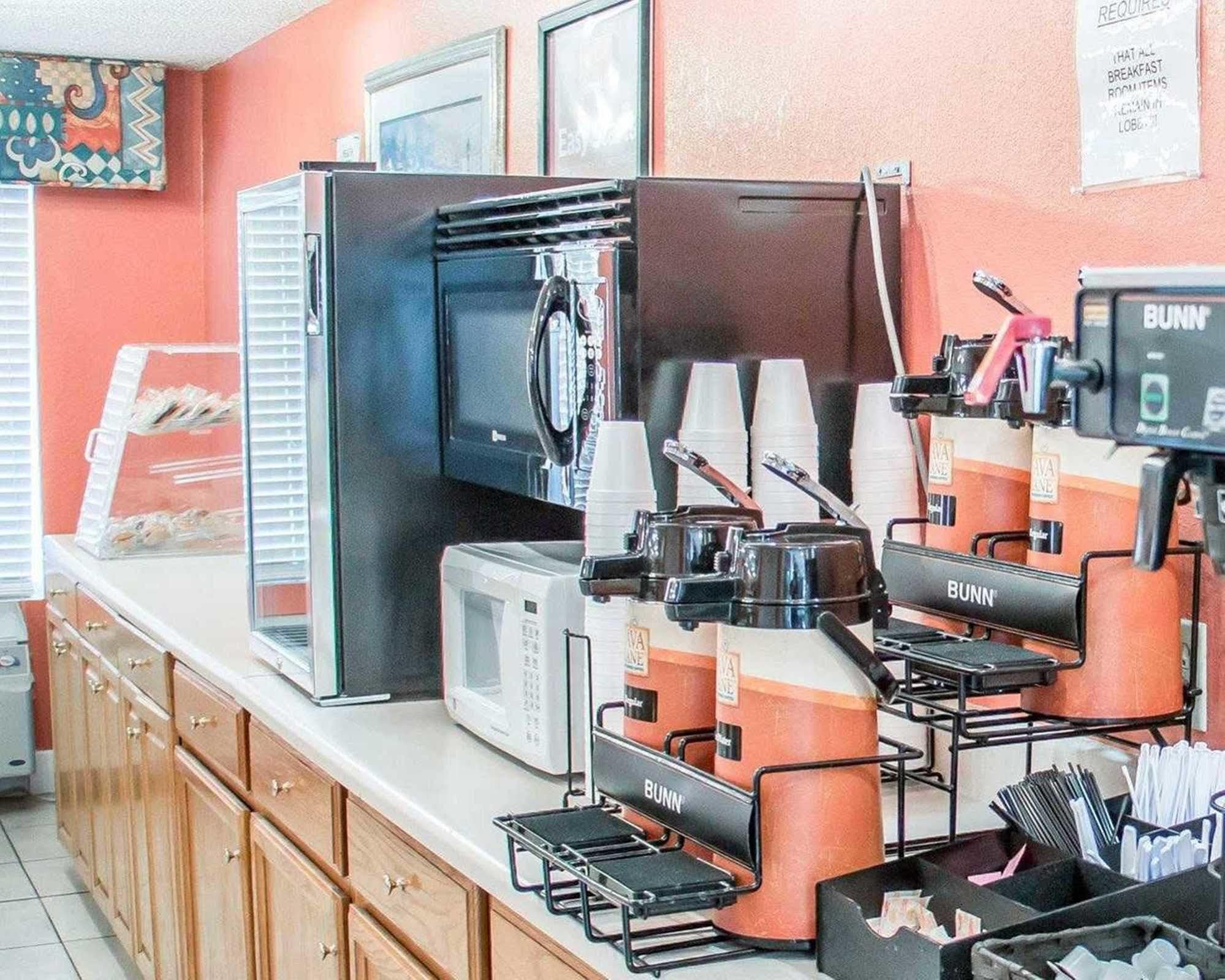 Econo Lodge Pooler - Savannah I-95 المظهر الخارجي الصورة